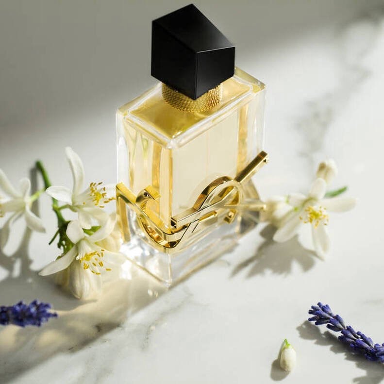 Perfume Yves Saint Laurent Libre Eau de Parfum